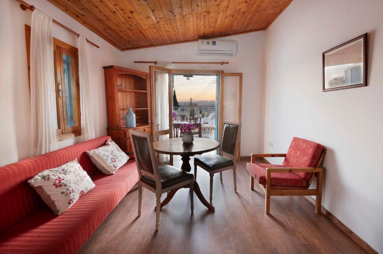 Cottage Houses Pentakomo Екстериор снимка