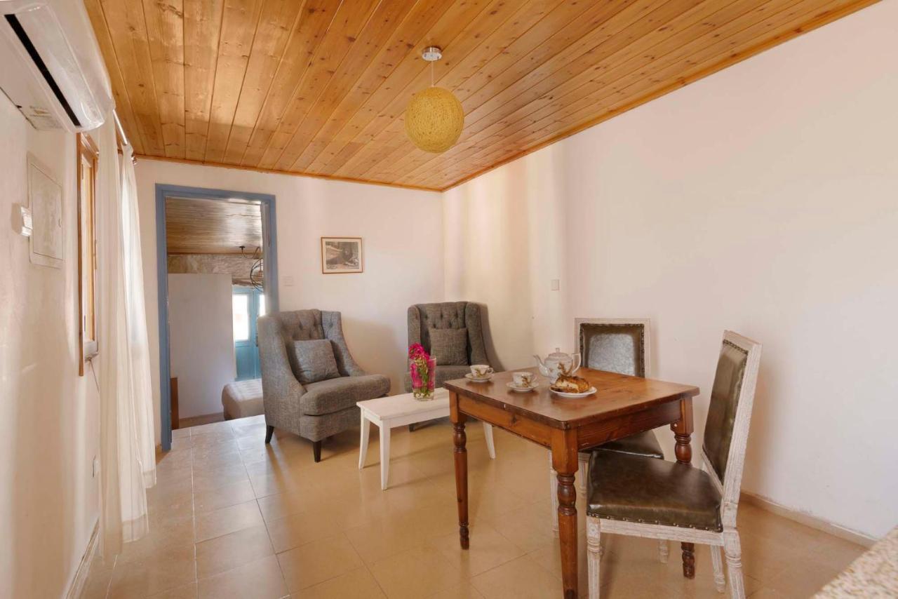 Cottage Houses Pentakomo Екстериор снимка