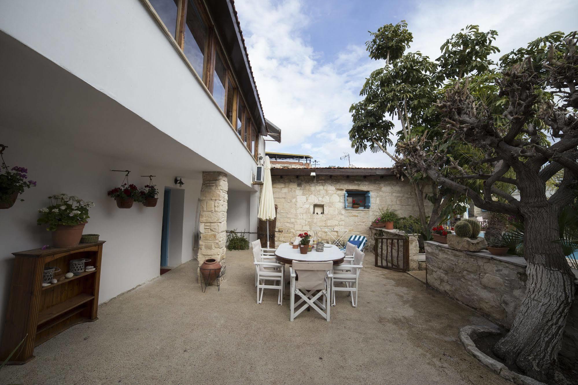 Cottage Houses Pentakomo Екстериор снимка